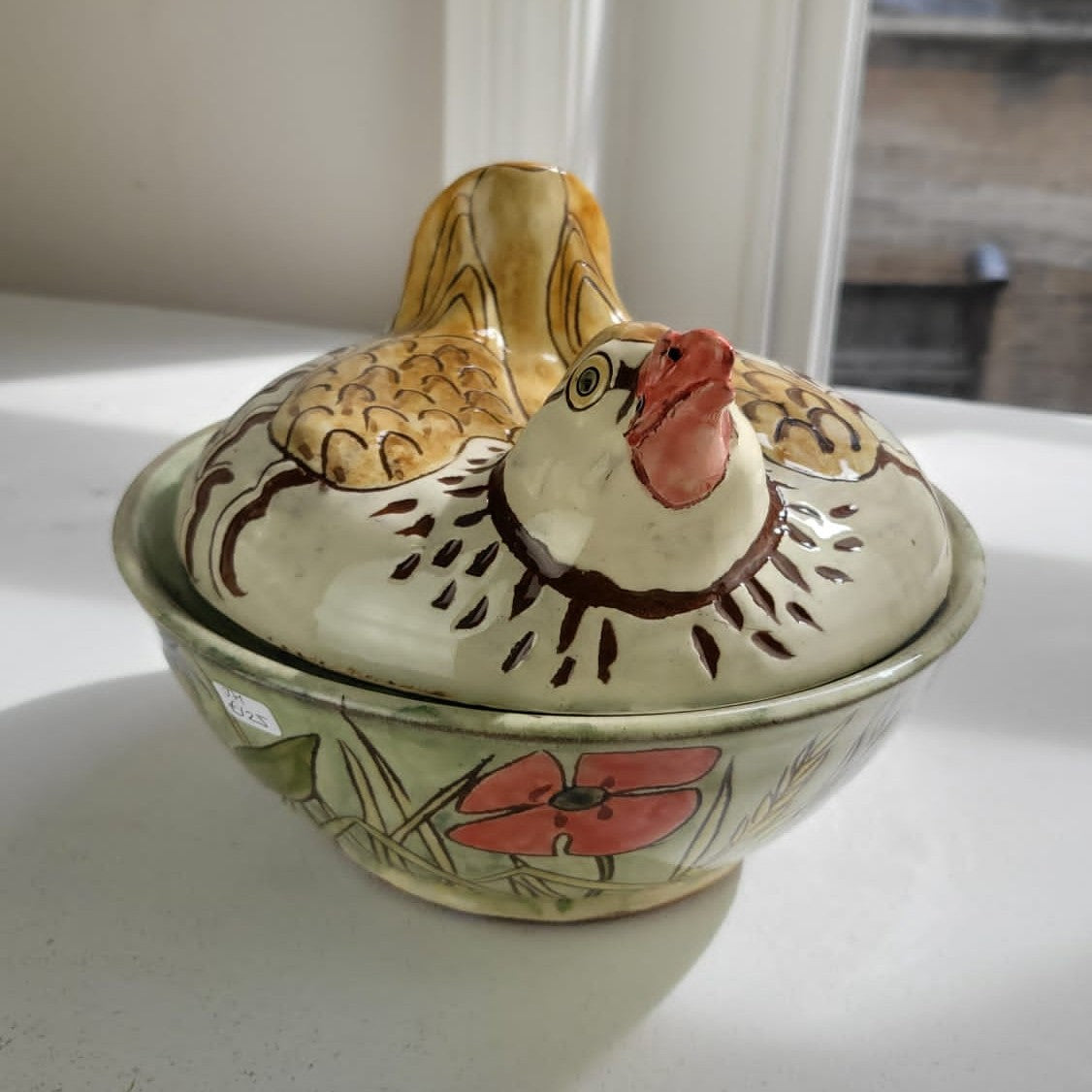 Hale, Jennie – Bird Lidded Bowls