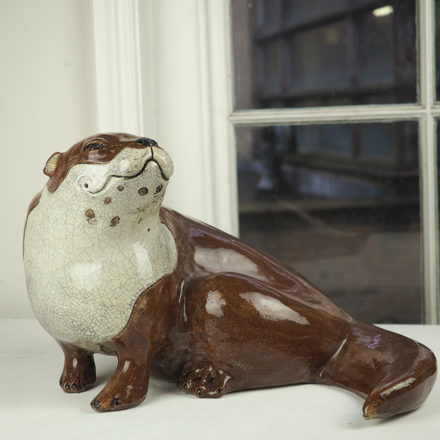 Hale, Jennie - Otter Sculpture