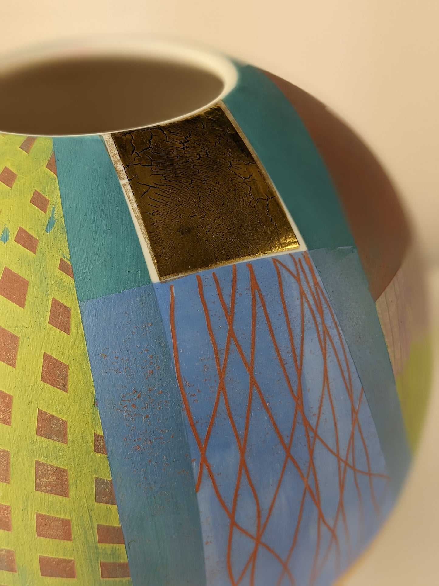 Laverick, Tony - Porcelain Vessel