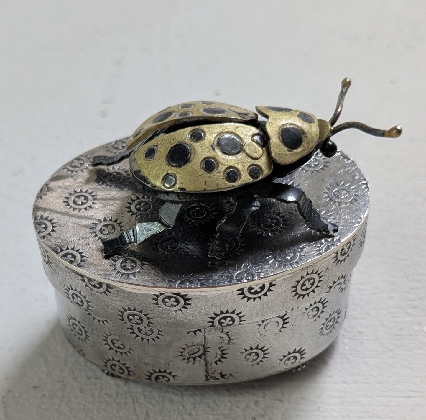 Mather, Carol- Silver box, Ladybird