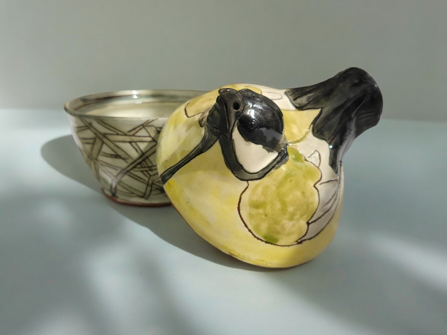 Hale, Jennie – Bird Lidded Bowls