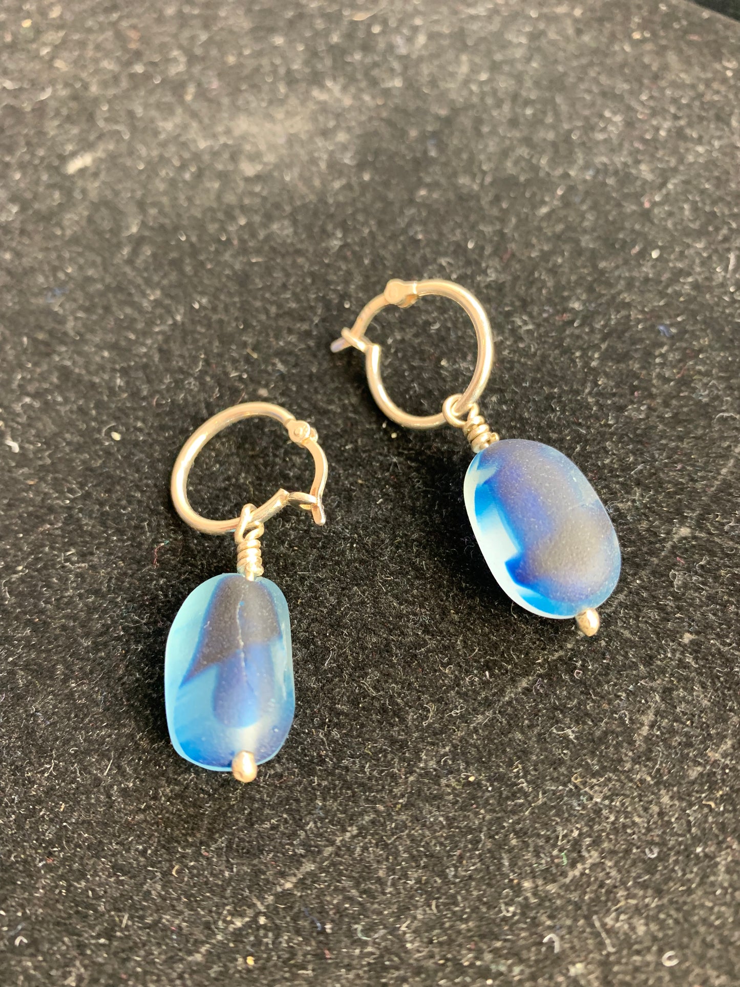 Cowen, Gina – Blue/White Sea Glass Earrings