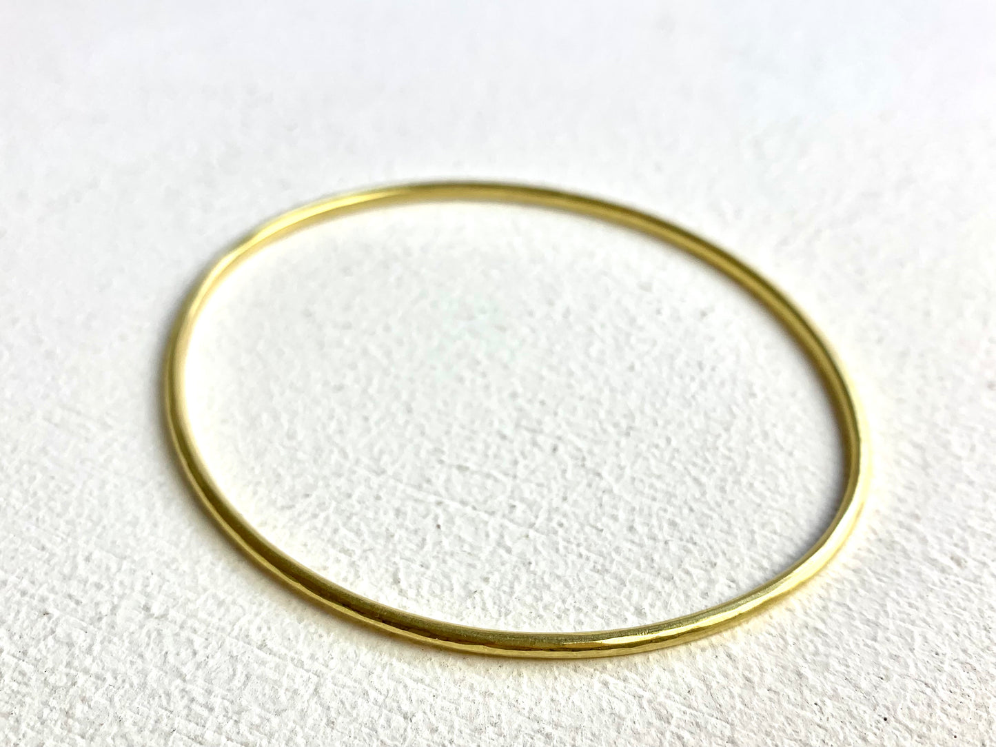 Scott-Moncrieff, Jean – Gold Hammered Bangle