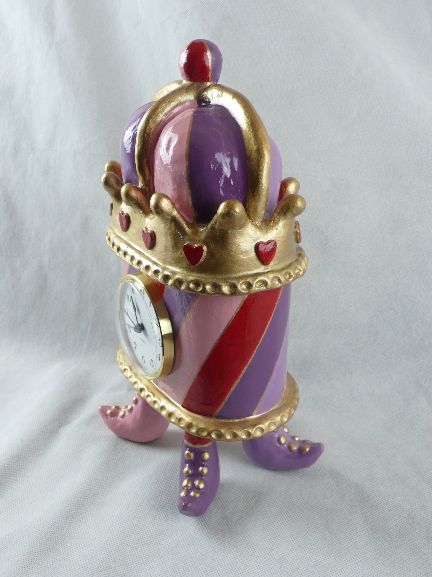 Susan Showell-Westrip: Queen of Hearts Crown clock