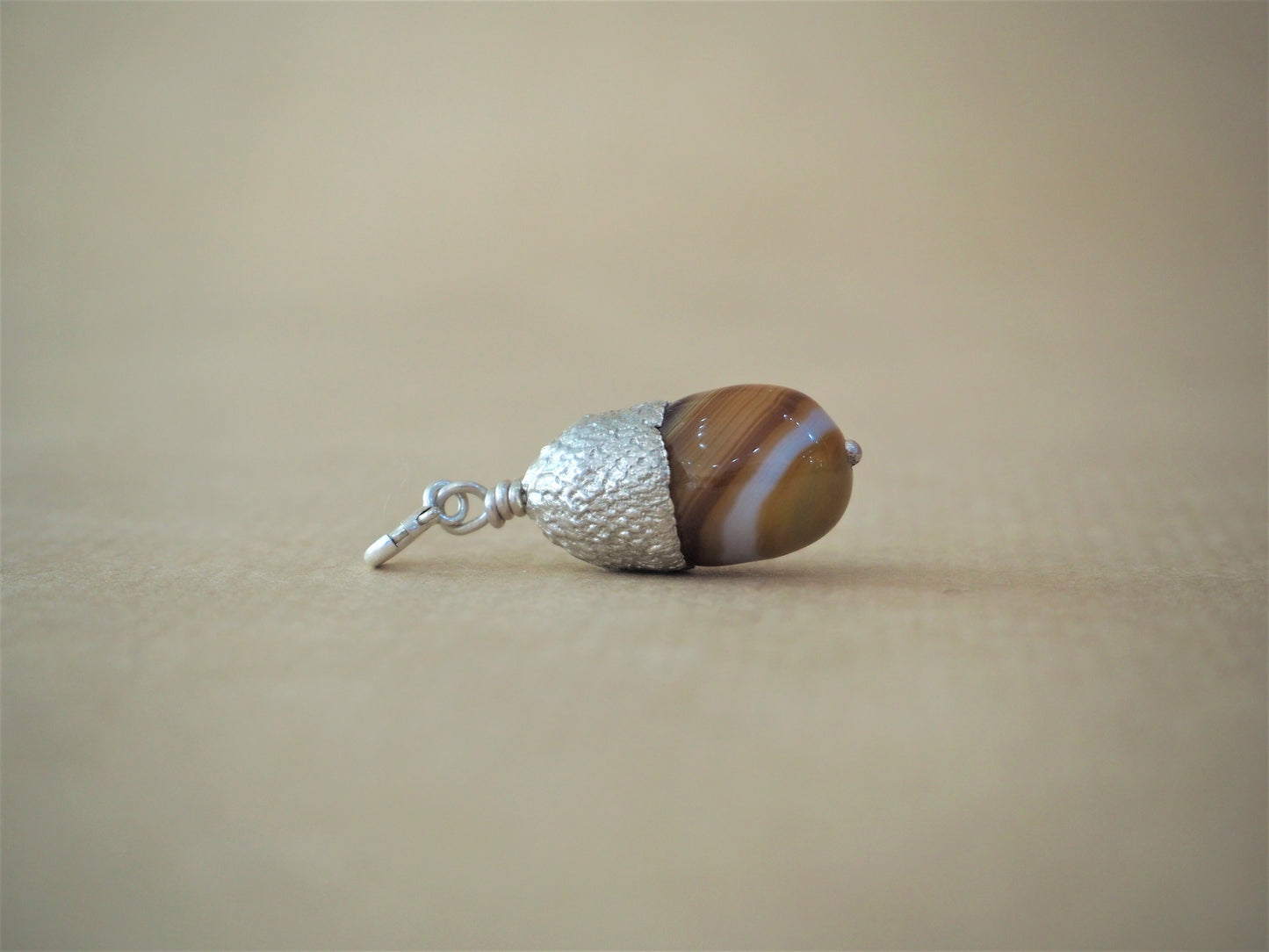 High, Charlie - Agate and Silver Acorn Pendant