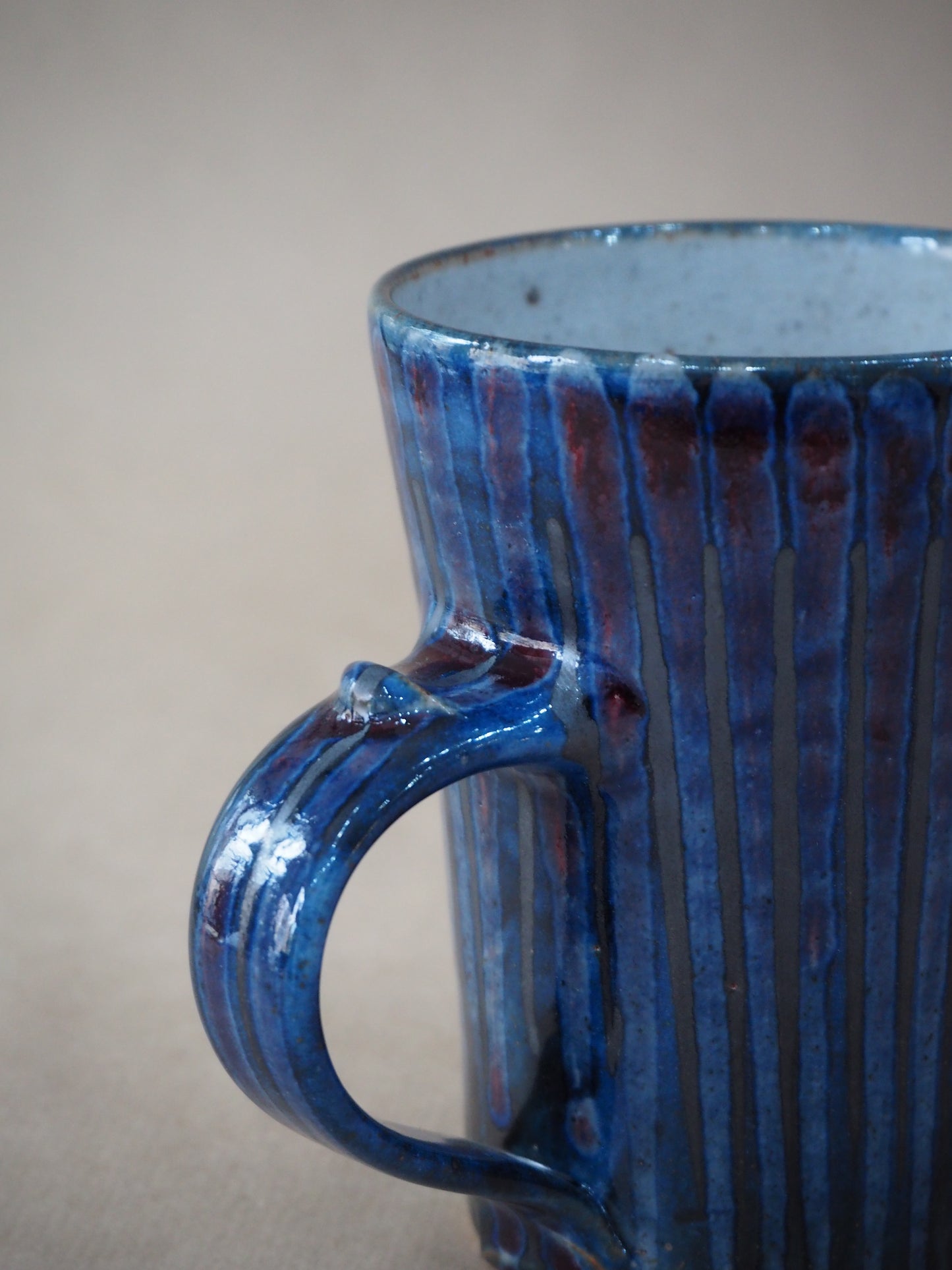 Goldsmith, Robert – Tall Red, Blue & Silver Pinstripe Mug