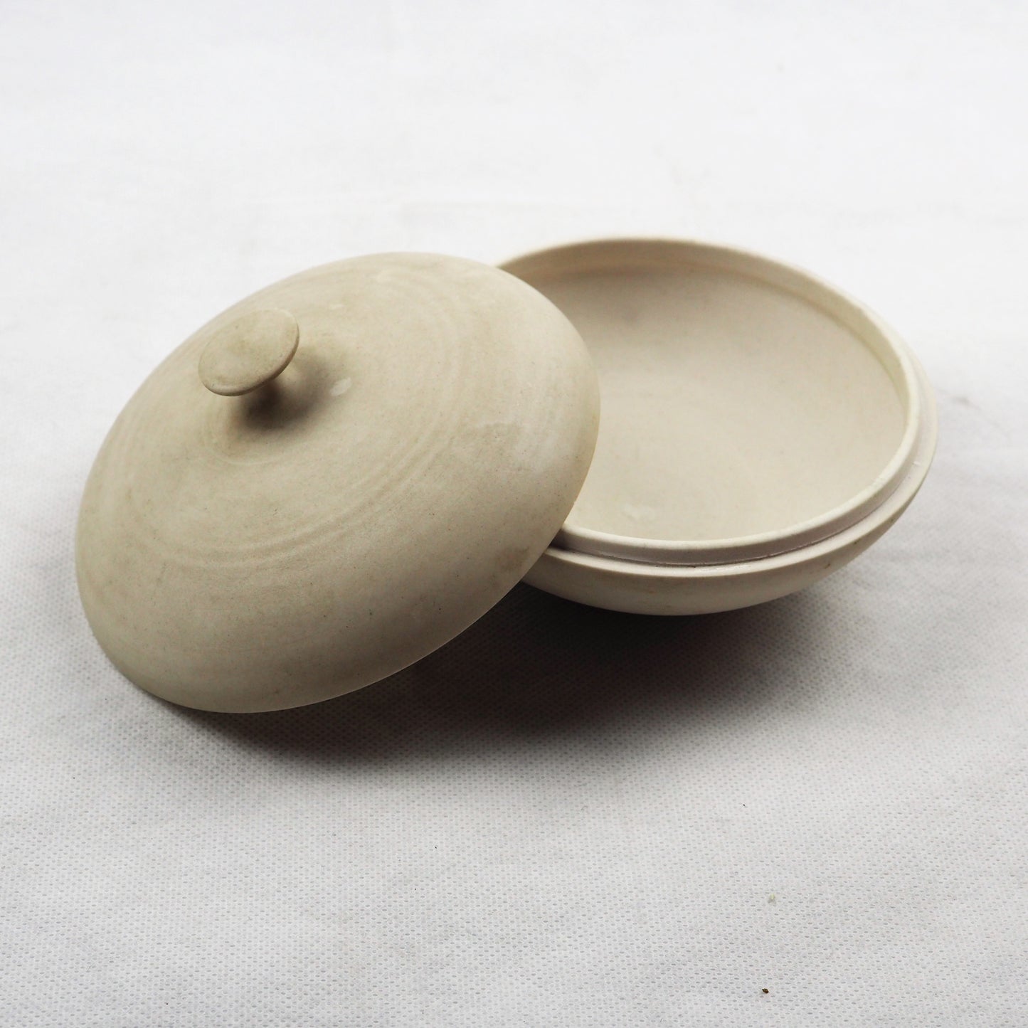 Spencer-Green, Alan – Lidded Porcelain Pot | Alan Spencer-Green | Primavera Gallery
