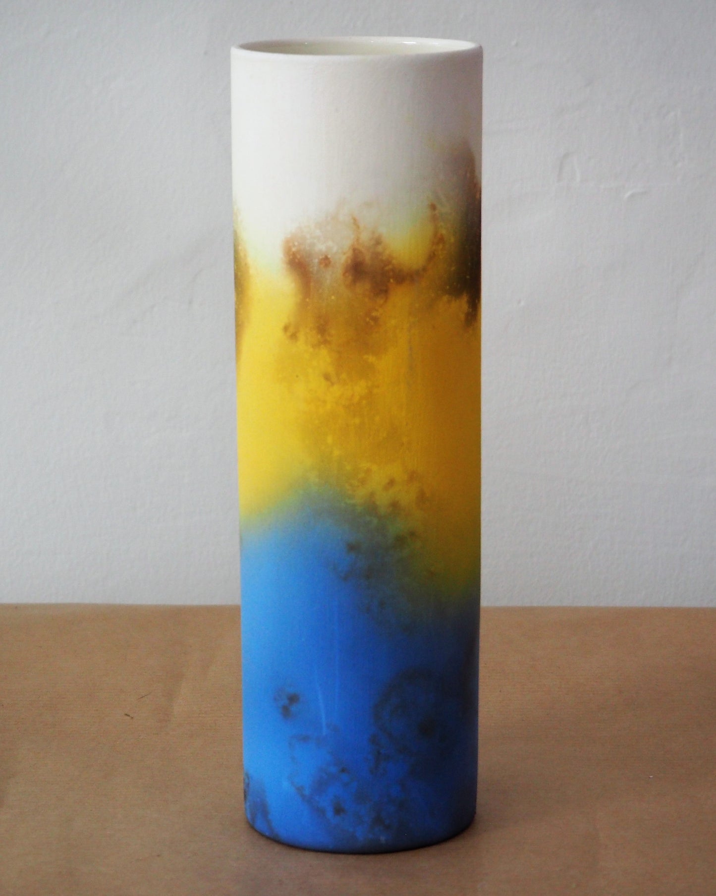 Wolfe Murray, Tessa – Blue/Yellow Earthenware Cylinder