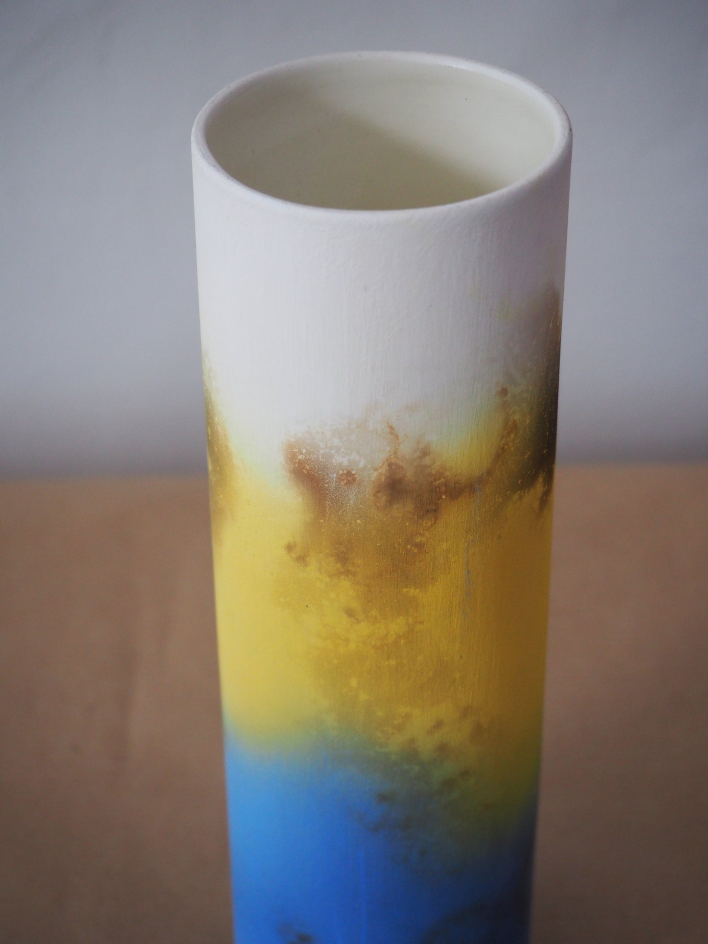 Wolfe Murray, Tessa – Blue/Yellow Earthenware Cylinder