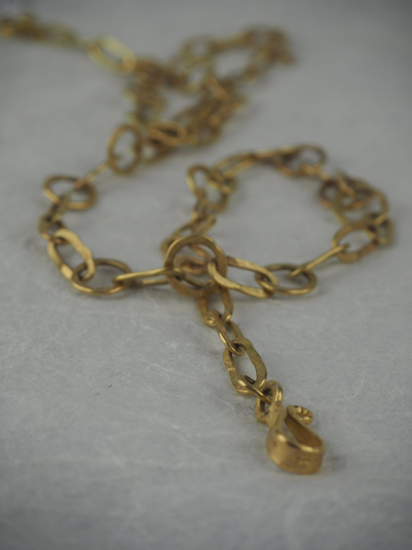 Royle, Guy – 18ct Gold Necklace