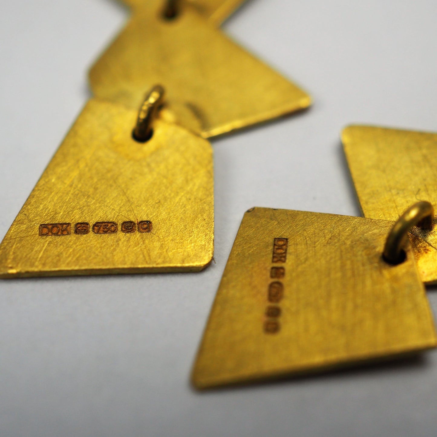 Krinos, Daphne – Gold Dangling Stud Earrings