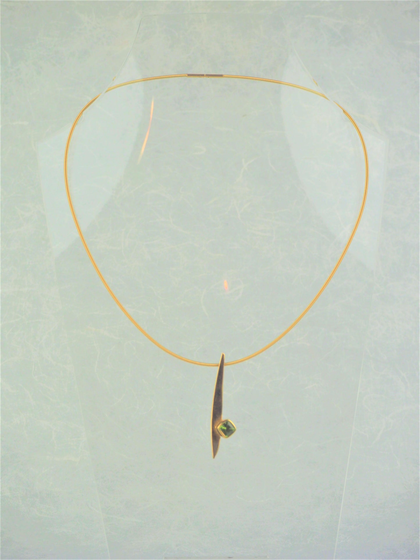Heaslip, Natasha – Gold and Peridot Pendant