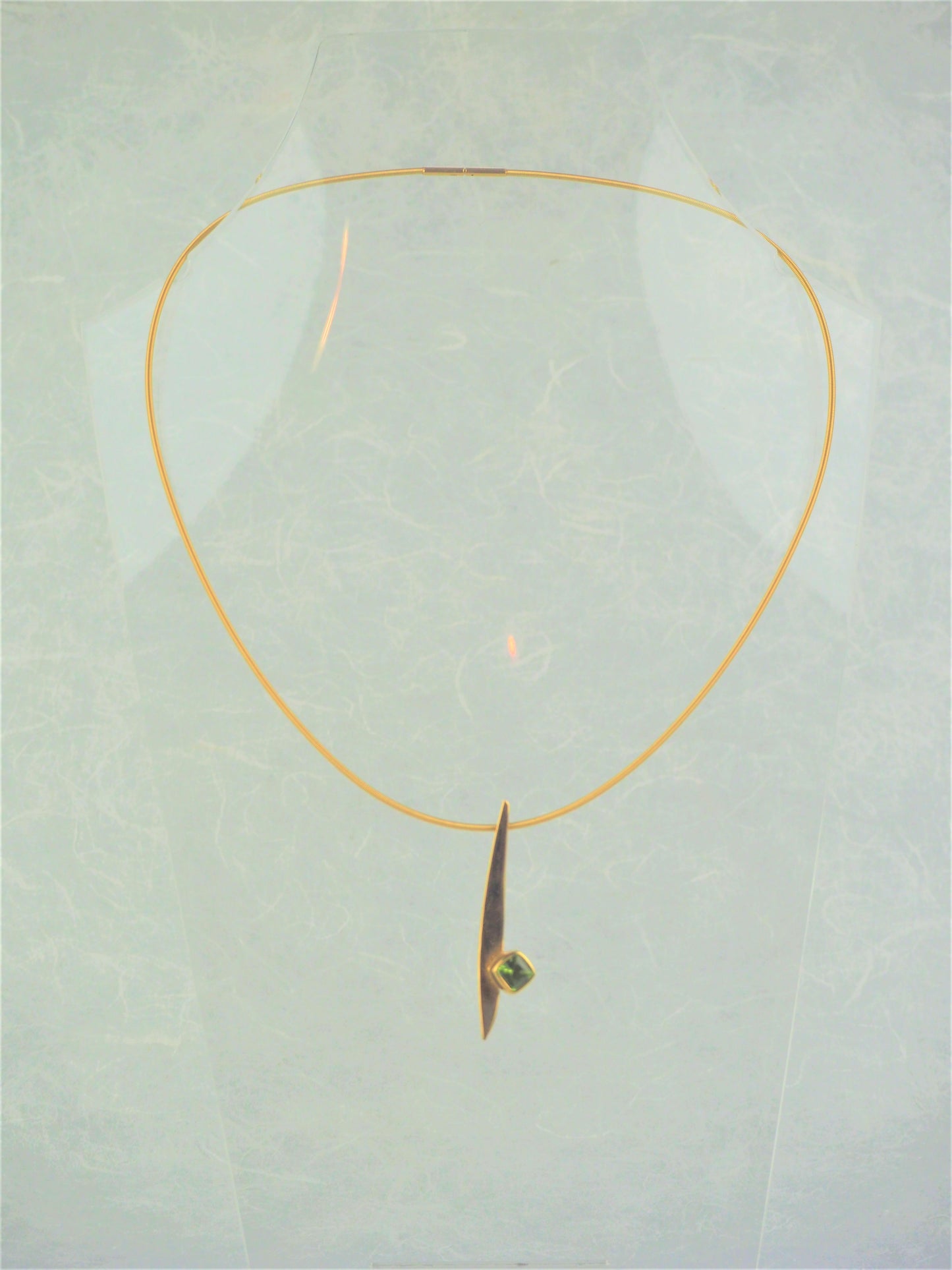 Heaslip, Natasha – Gold and Peridot Pendant