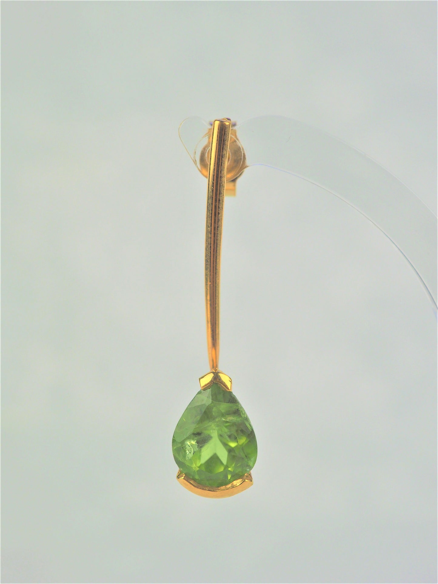 Heaslip, Natasha – Gold and Peridot Earrings