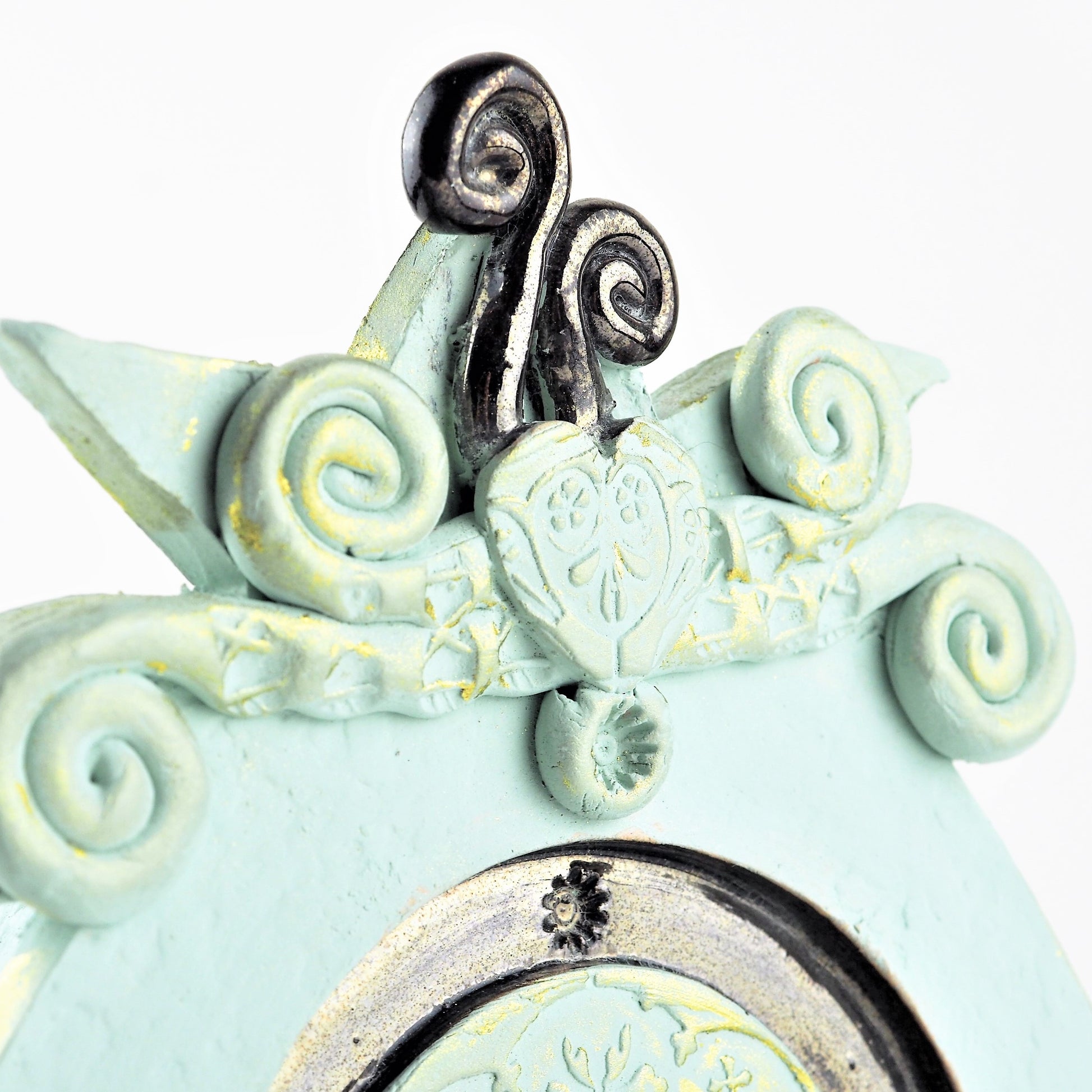 Gwynne, Amanda – Pale Blue Clock | Amanda Gwynne | Primavera Gallery