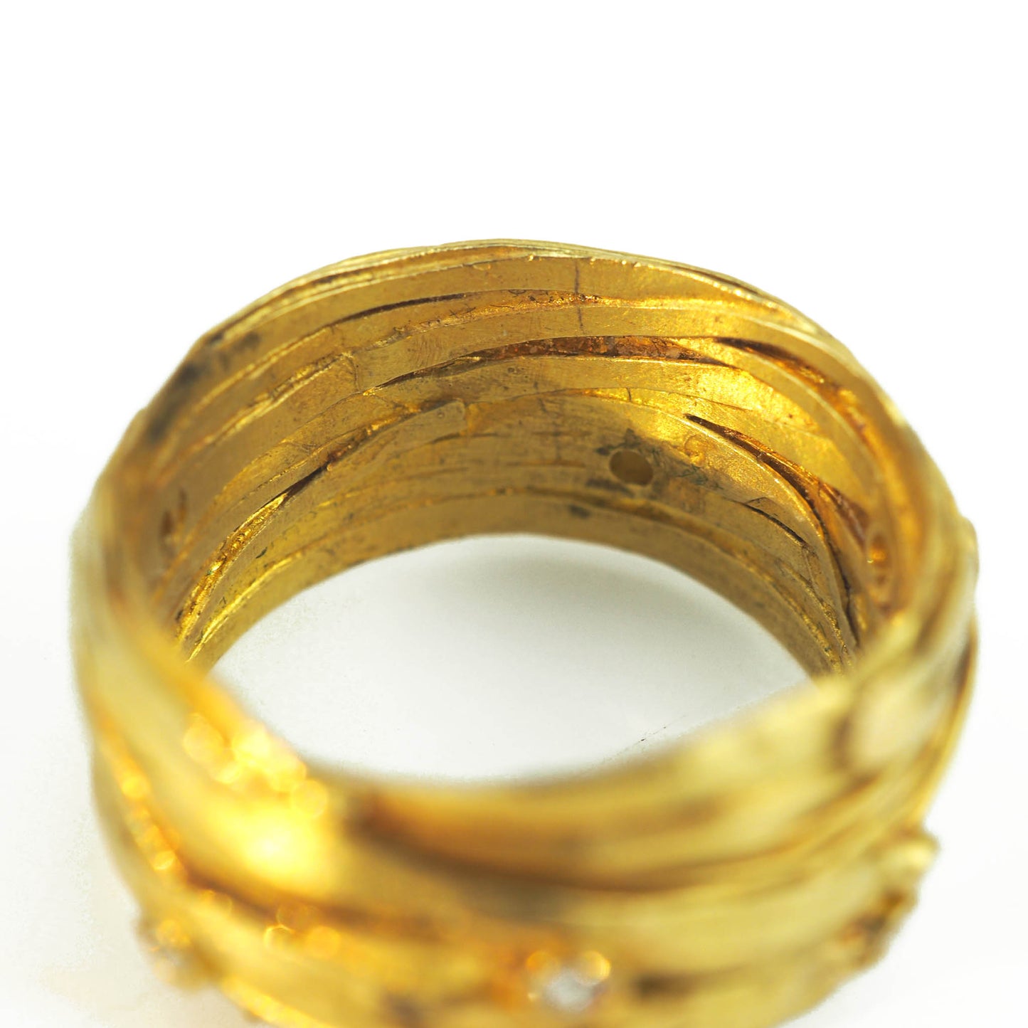 Carlow, Shimara – 18ct Gold Wrap Ring With Diamonds | Shimara Carlow | Primavera Gallery