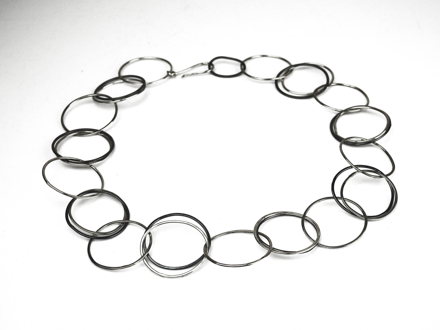 Bruun, Birgitte – Hammered Silver Necklace | Birgitte Bruun | Primavera Gallery