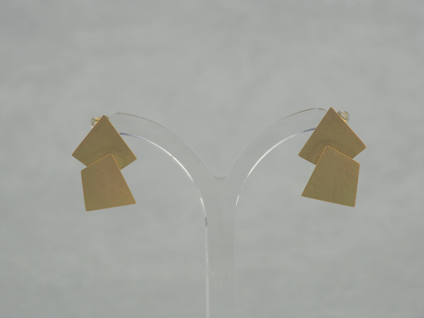 Krinos, Daphne – Gold Studs