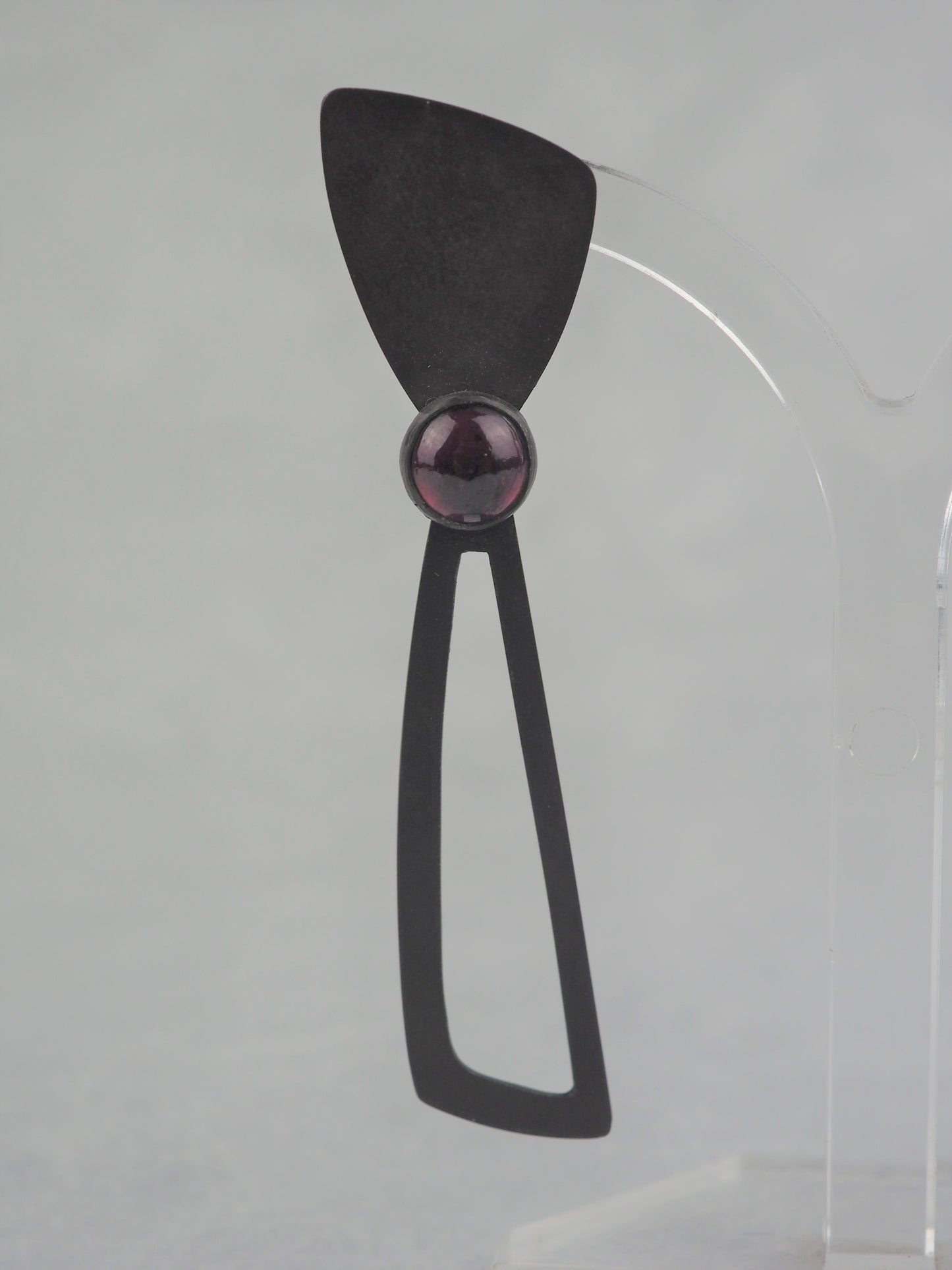 Krinos, Daphne – Oxidised Silver and Garnet Earrings