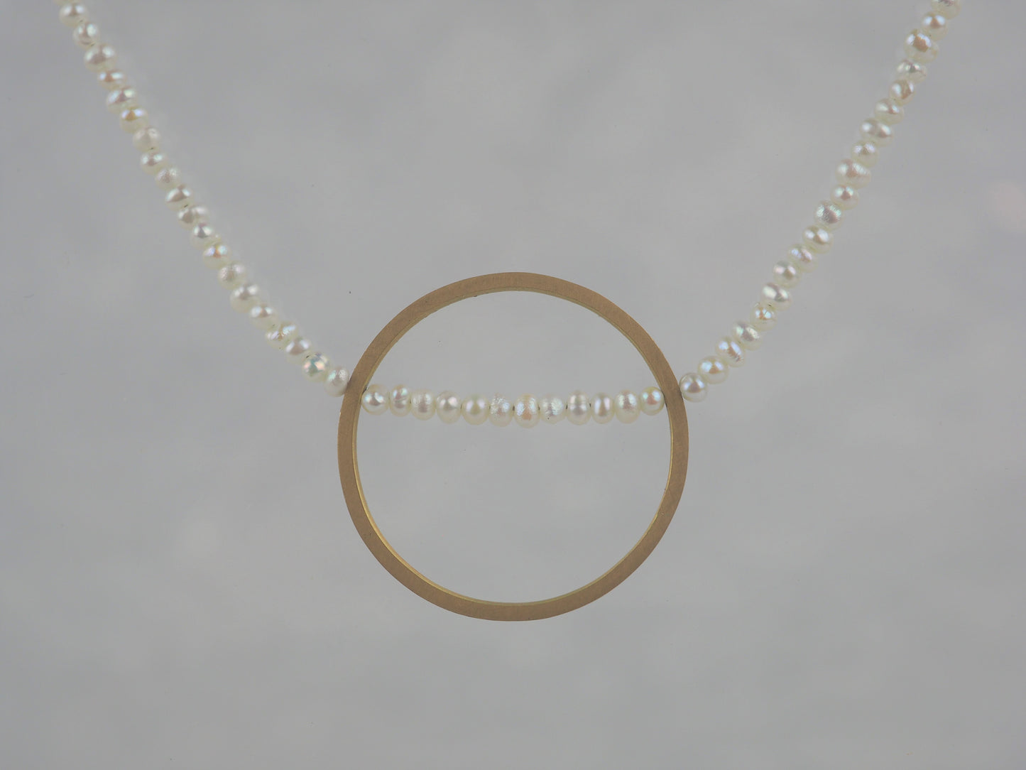 Krinos, Daphne – Gold and Pearl Necklace