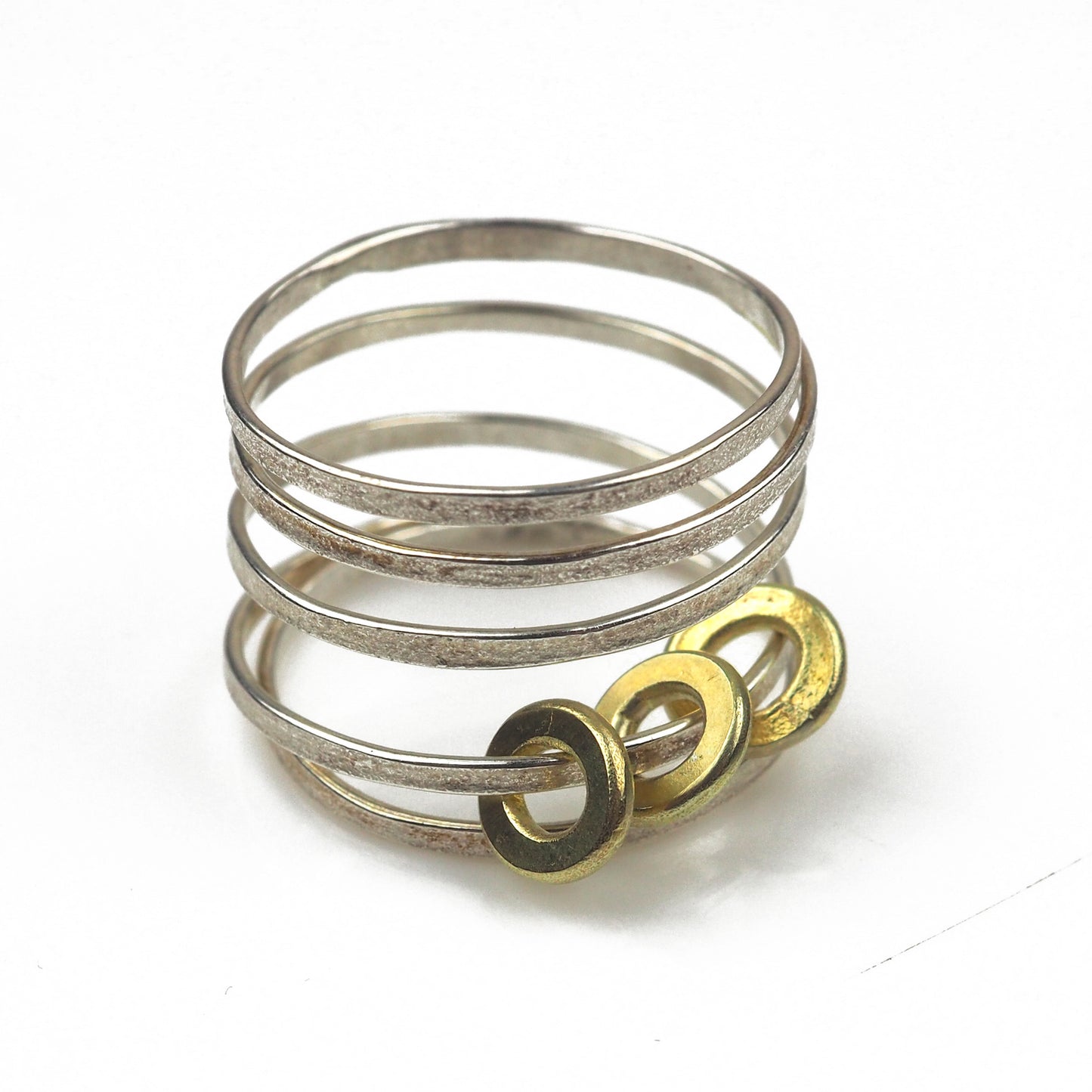 Latham and Neve – Ripple Sprung Ring | Latham & Neve | Primavera Gallery