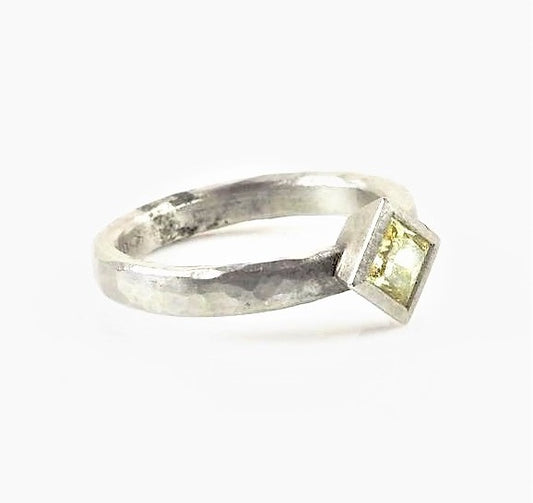 Betts, Malcolm – Yellow Diamond Platinum Ring | Malcolm Betts | Primavera Gallery