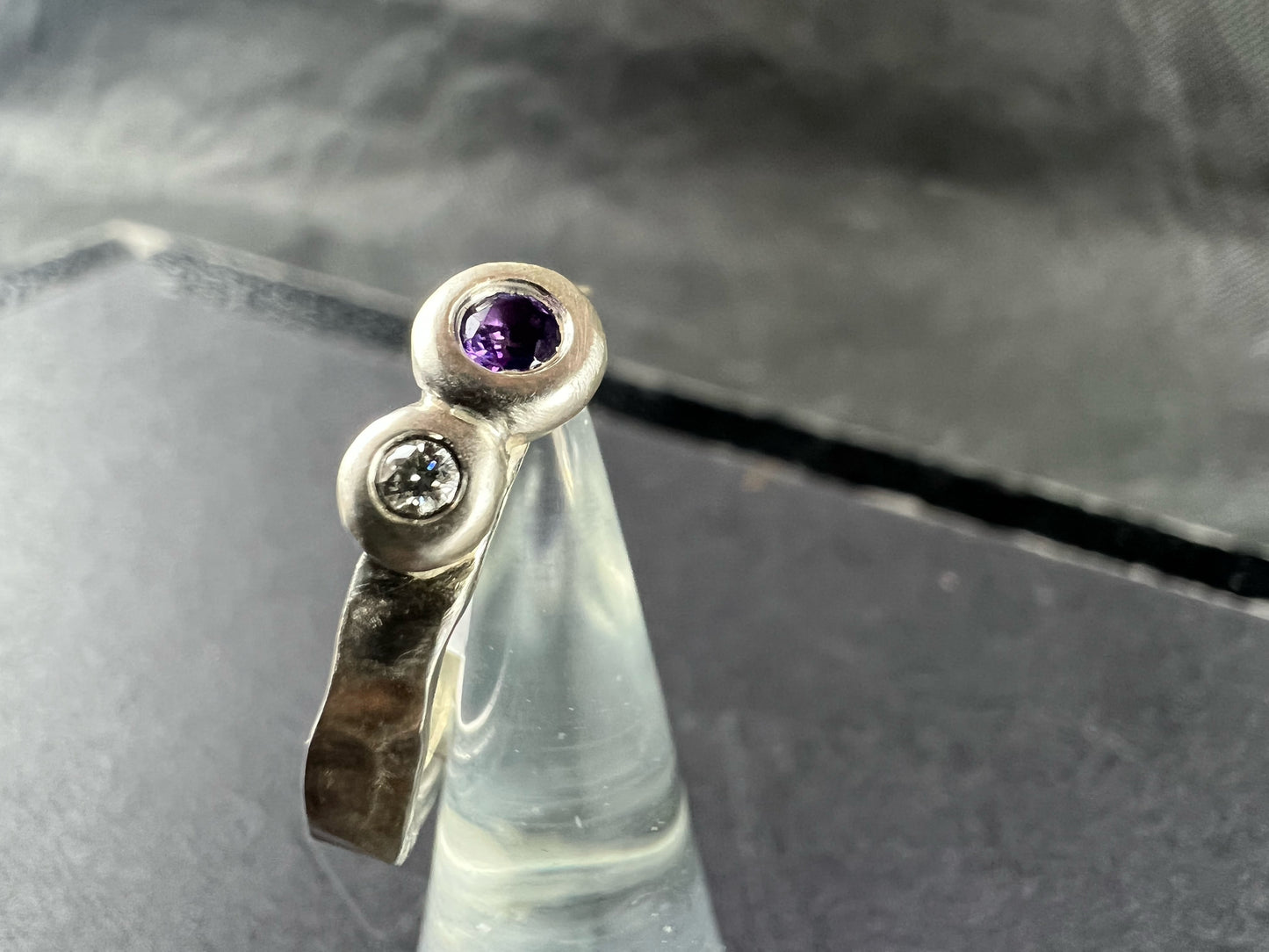 Kelly-Hopkins, Deborah – Silver Ring with Amethyst and Diamond