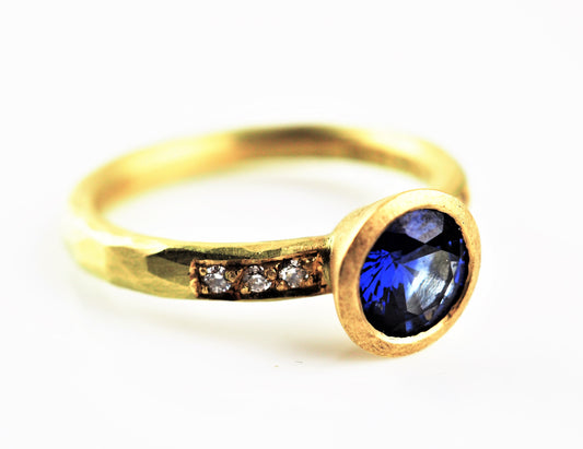 Jewellery in Cambridge: Diamonds