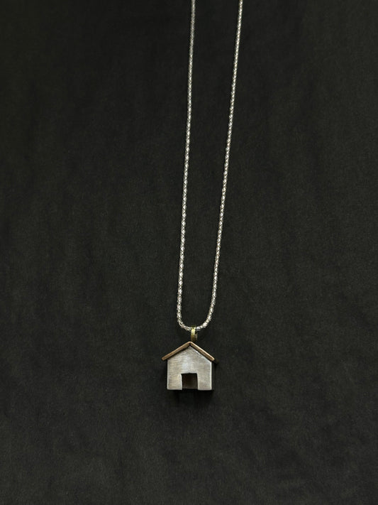 Arnold, Xuella - Large Ruined Barn necklace