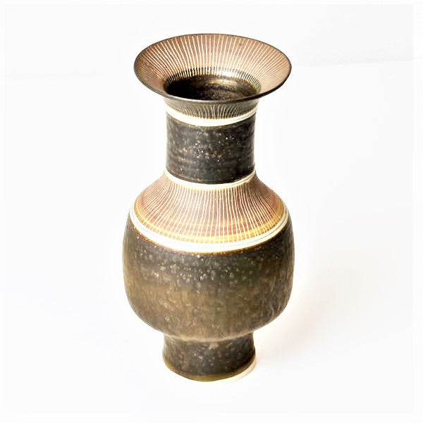 Rie, Lucie  – Vase | Lucie Rie | Primavera Gallery