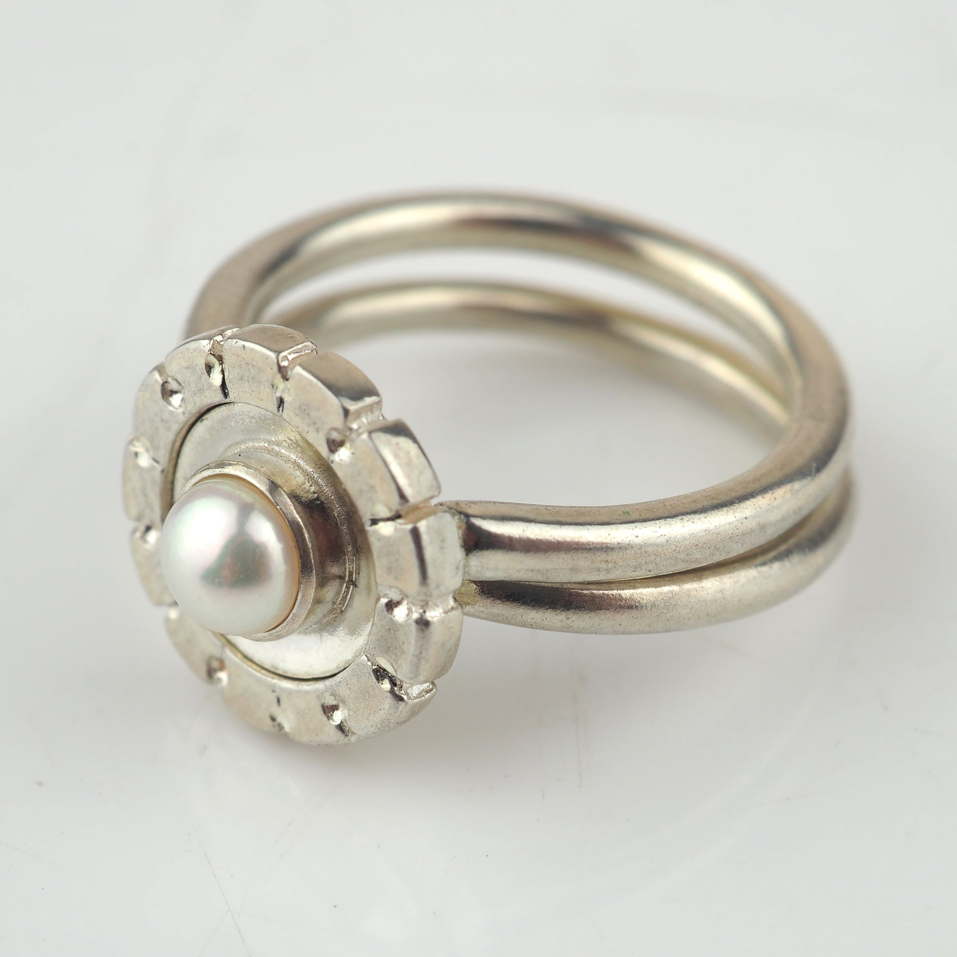 Okumura, Nobuko – Silver Ring with Freshwater Pearl | Nobuko Okumura | Primavera Gallery