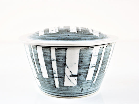 Tregear, Neil – Lidded Bowl | Neil Tregear | Primavera Gallery
