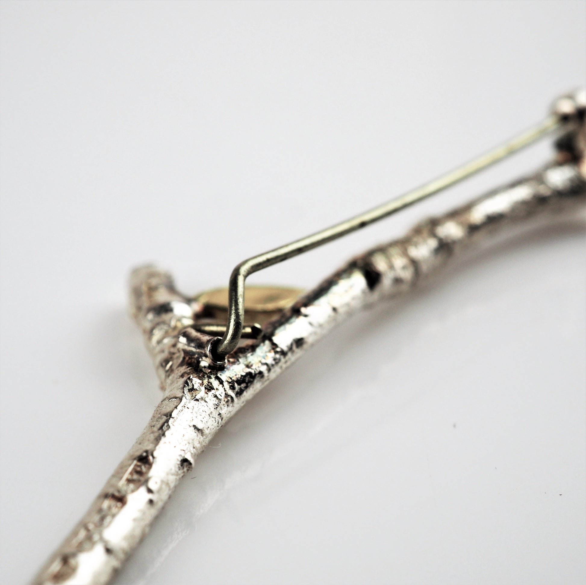 Belsher, Holly – Silver and Gold Brooch | Holly Belsher | Primavera Gallery