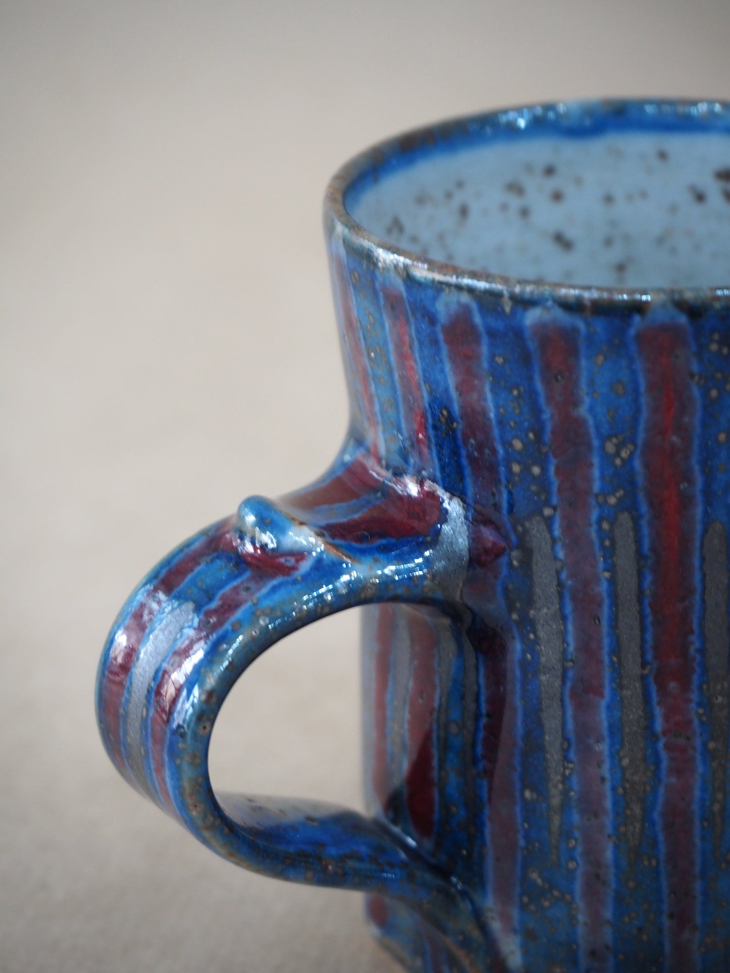 Goldsmith, Robert – Small Red, Blue & Silver Pinstripe Mug