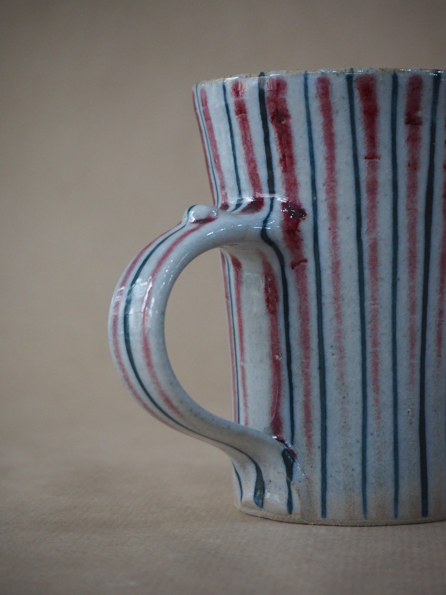 Goldsmith, Robert – Tall Red & Blue Pinstripe Mug