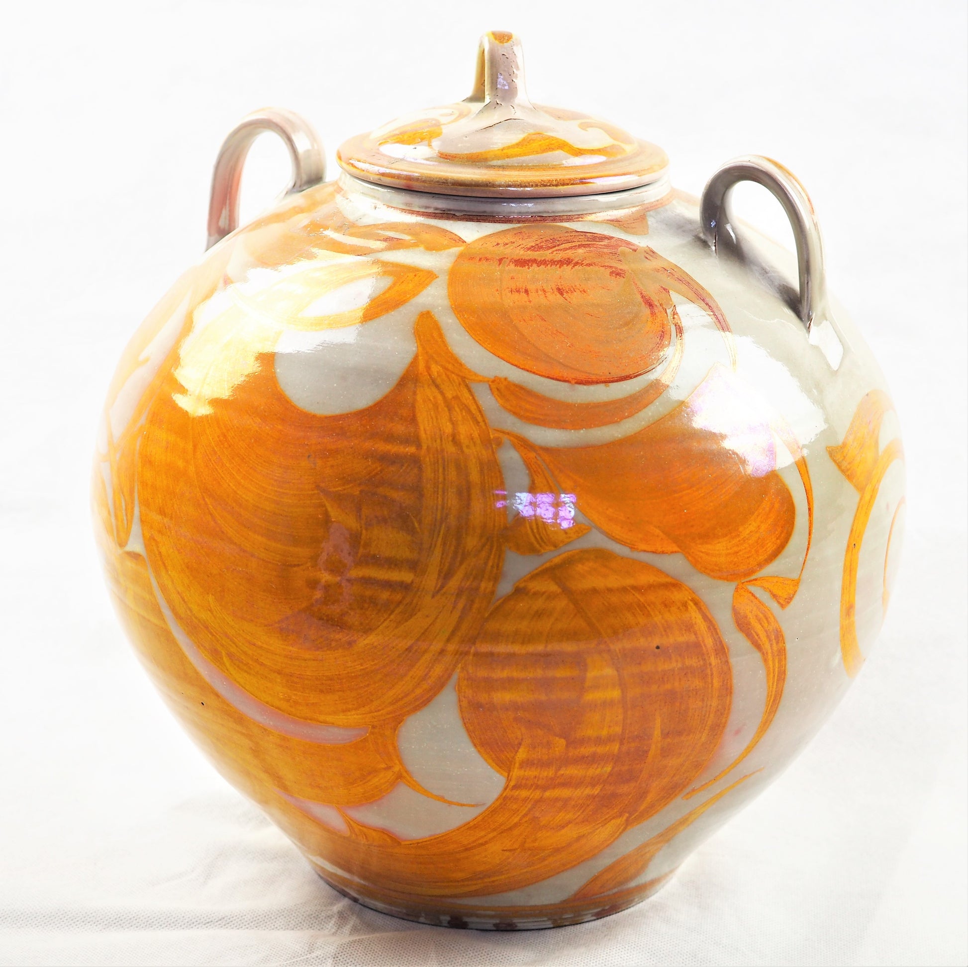 Caiger-Smith, Alan – Lustreware Lidded Pot | Alan Caiger-Smith | Primavera Gallery