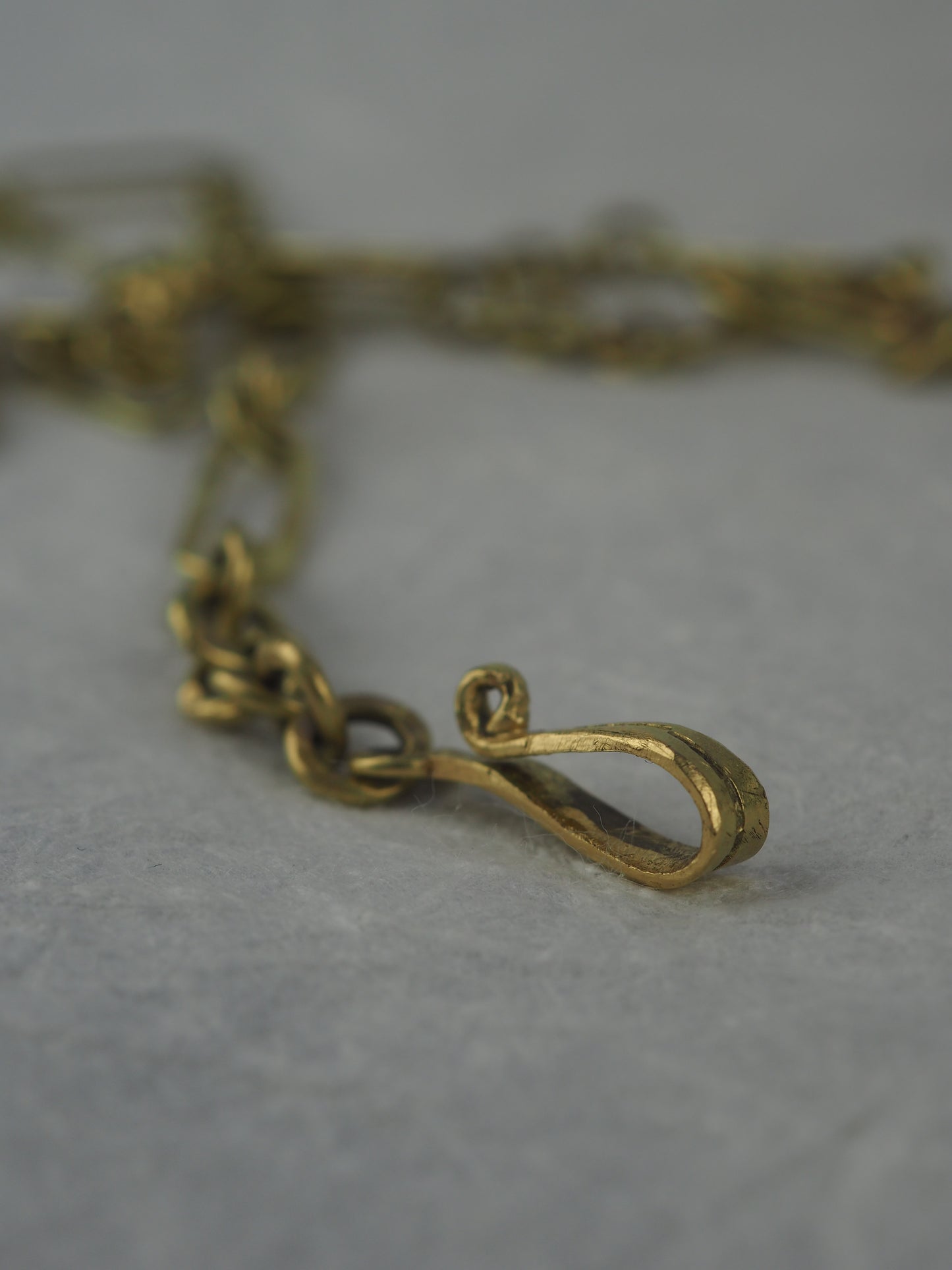 Royle, Guy – 18ct Gold Necklace