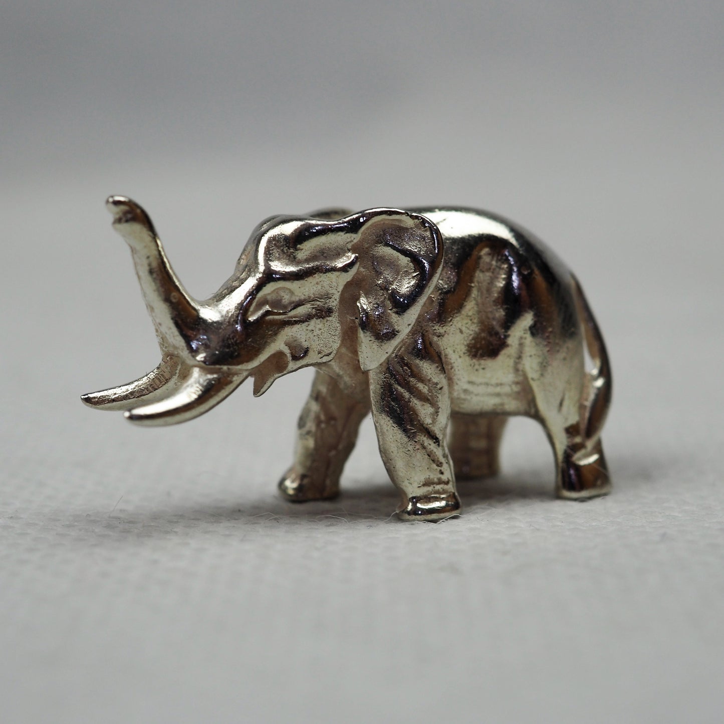 Jones, Sarah - Silver Elephant | Sarah Jones | Primavera Gallery