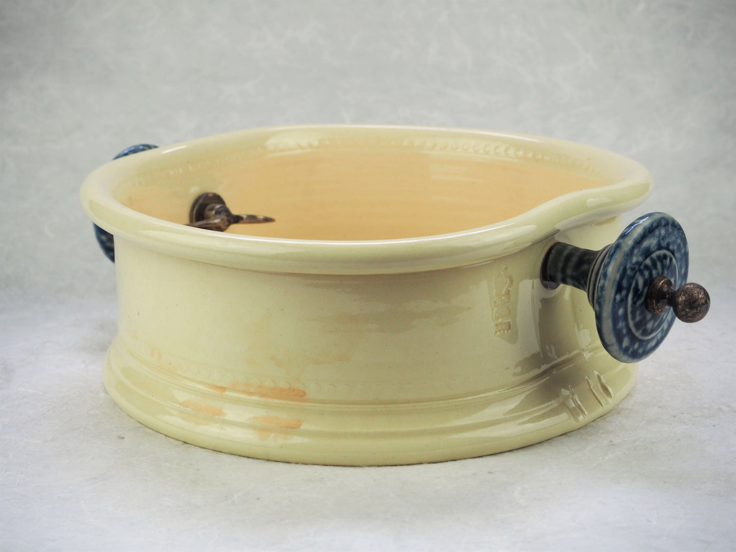 Harrison, Steve – Dish With Salt Glazed Handles