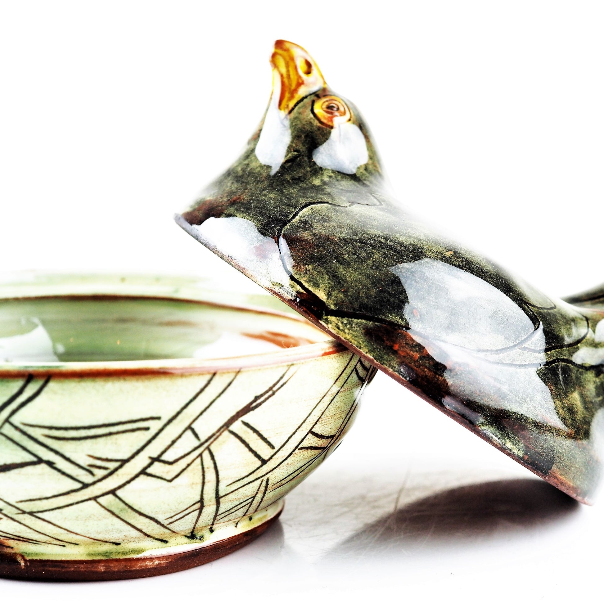 Hale, Jennie – 'Blackbird' Lidded Bowl | Jennie Hale | Primavera Gallery