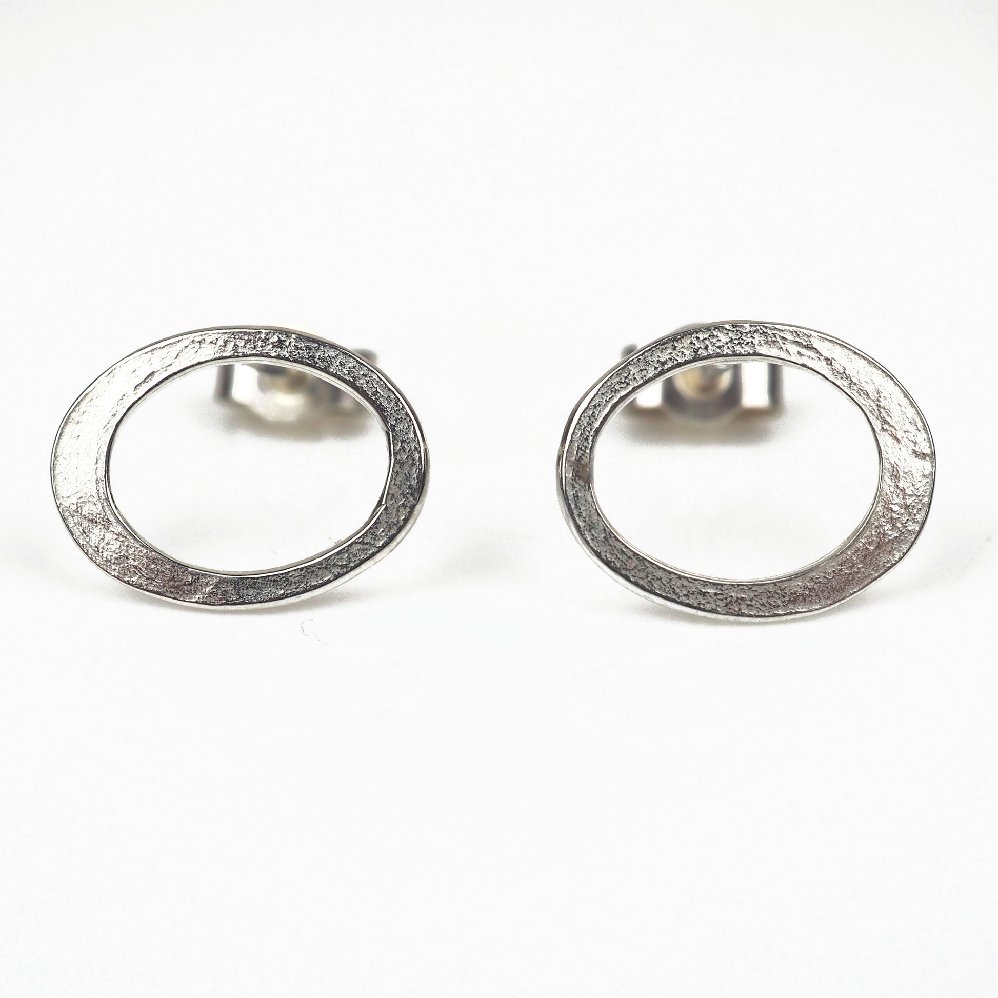 Latham and Neve – Small Silver Studs | Latham & Neve | Primavera Gallery