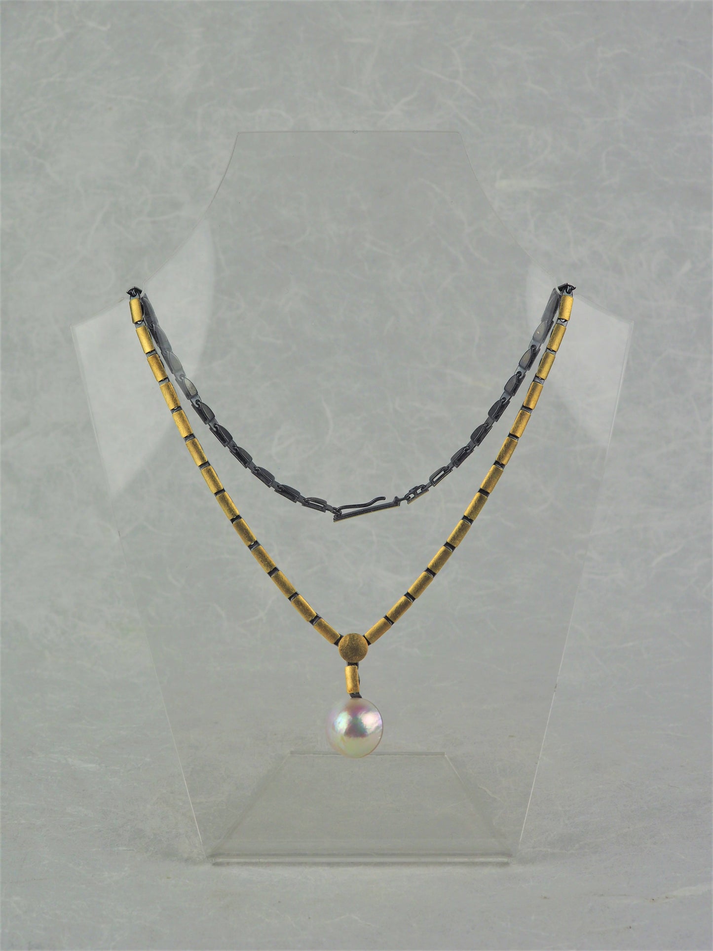 Klosowski, Kai - 22ct Gold, Oxidised Silver and Pearl Necklace