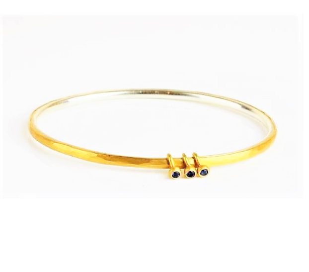Betts, Malcolm – Gold, Silver and Sapphire Bangle | Malcolm Betts | Primavera Gallery