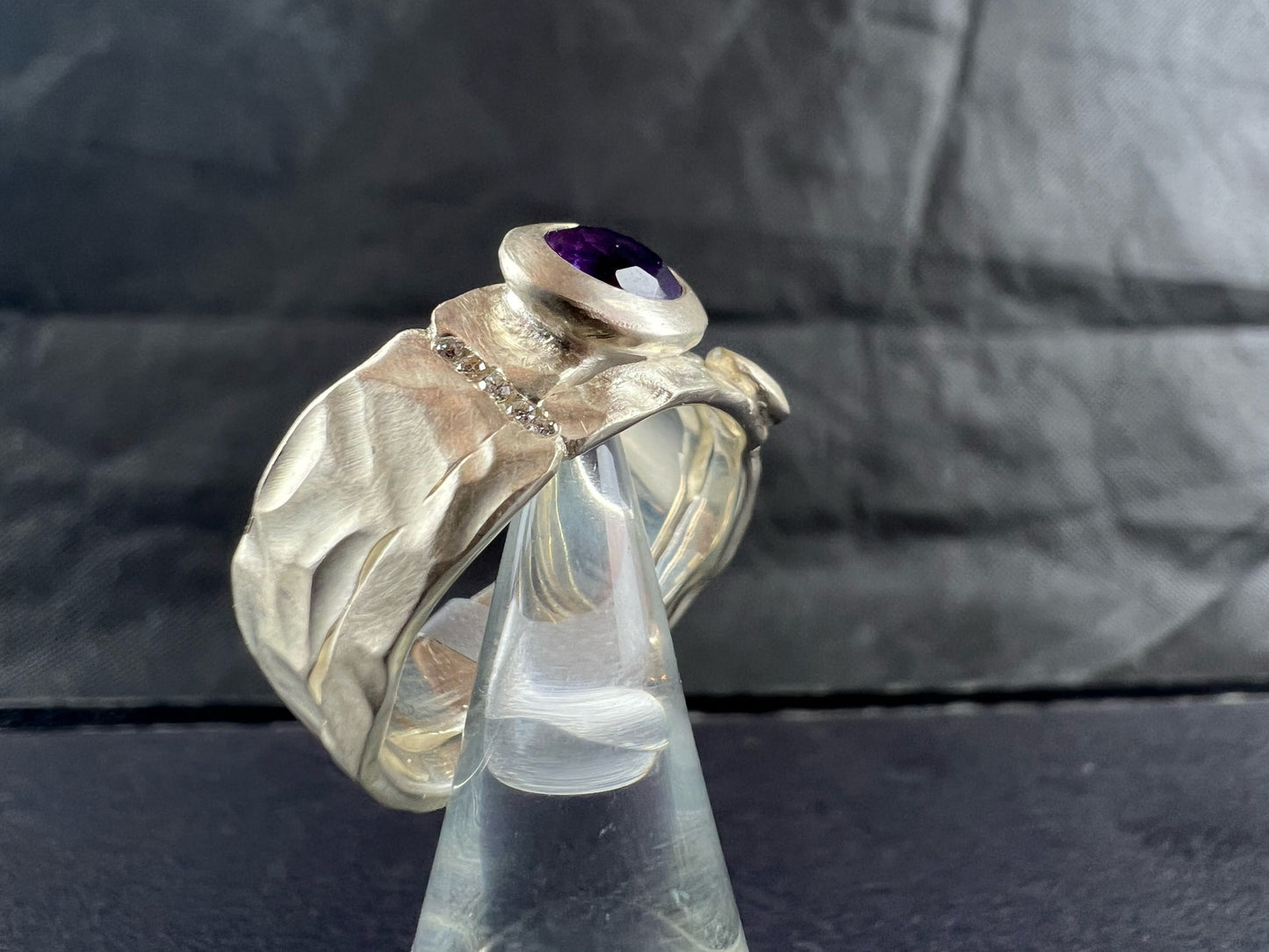 Kelly-Hopkins, Deborah – Silver Ring with Amethyst, Garnet and Diamonds