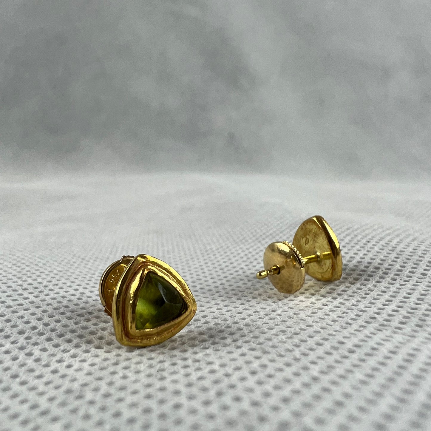 Harris, Charmian – Gold and Peridot Stud Earrings