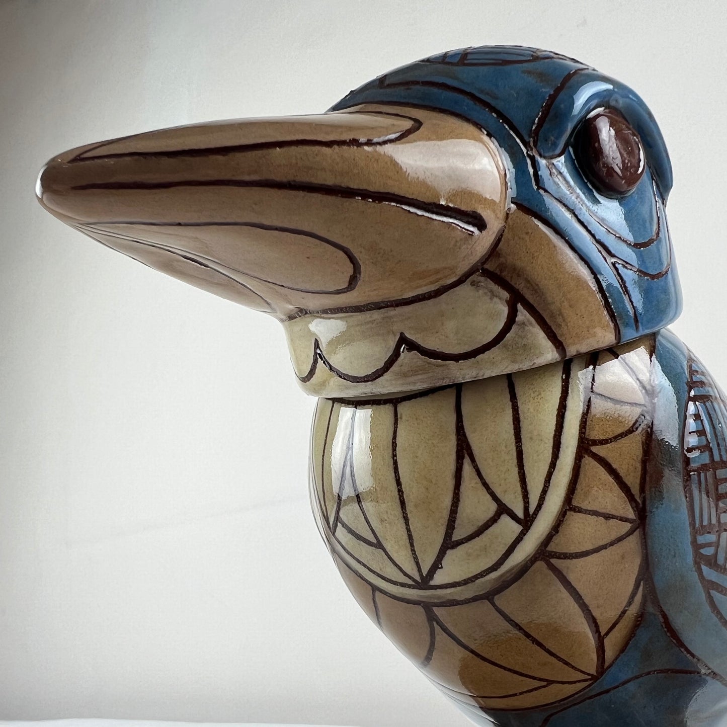 Arthur, Phil – Lidded Blue Bird Jug