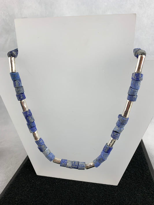 Strover, Lynne - Lapis Lazuli and Silver Barrels Necklace