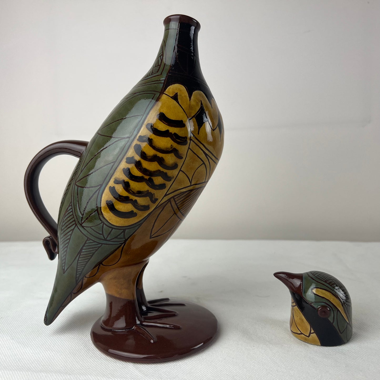 Arthur, Phil – Lidded Green Partridge Jug